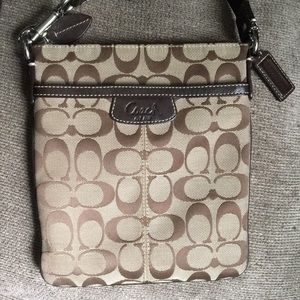 Coach messenger crossbody